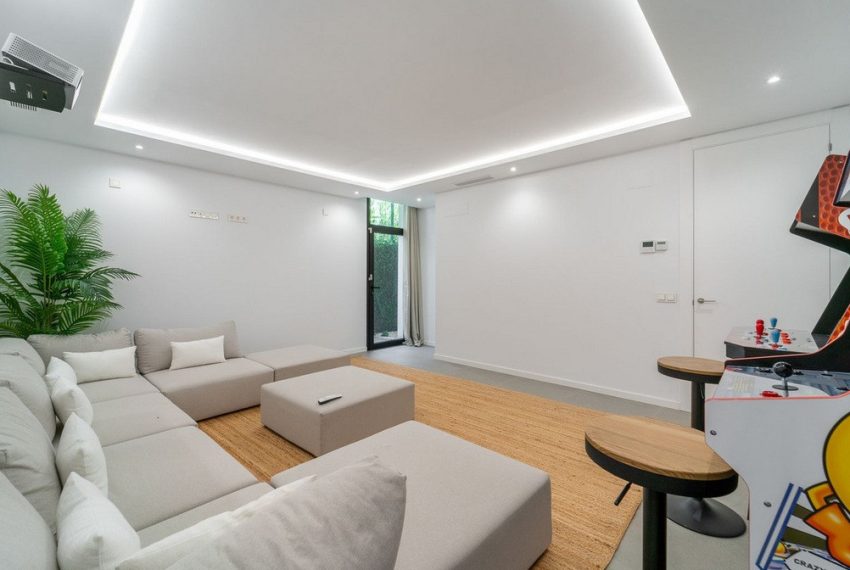 R5305525-House-For-Sale-Atalaya-Detached-Villa-5-Beds-358-Built-18