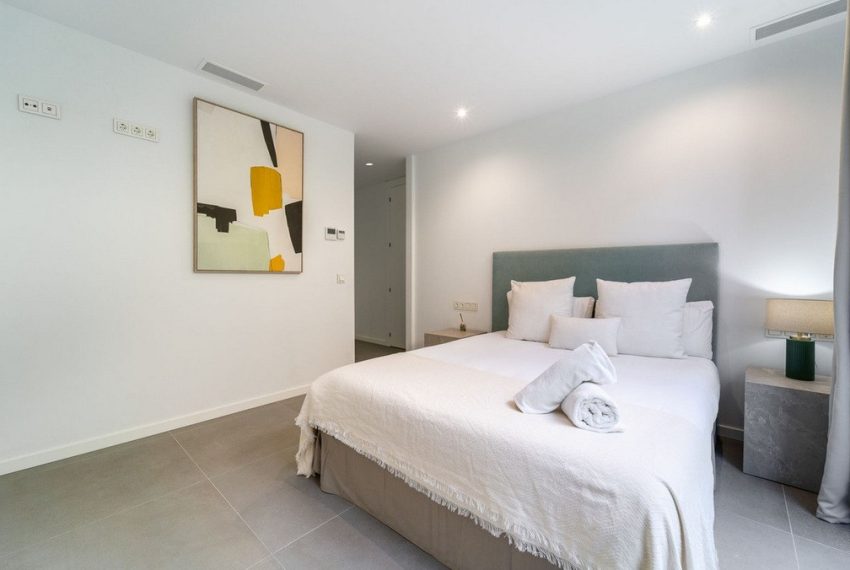 R5305525-House-For-Sale-Atalaya-Detached-Villa-5-Beds-358-Built-8