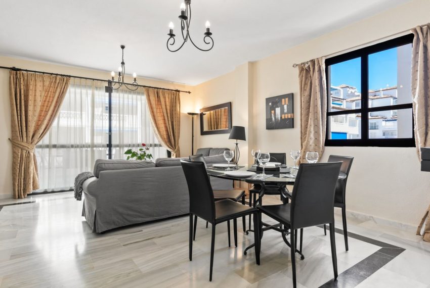 R5306425-Apartment-For-Sale-Puerto-Banus-Middle-Floor-Apartment-2-Beds-114-Built-1