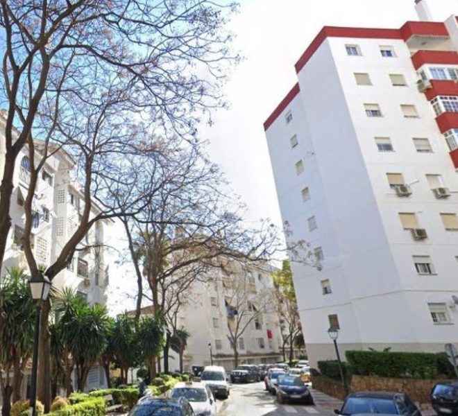 R5306539-Image 1-Middle Floor Apartment - 3 Beds - 73 Built