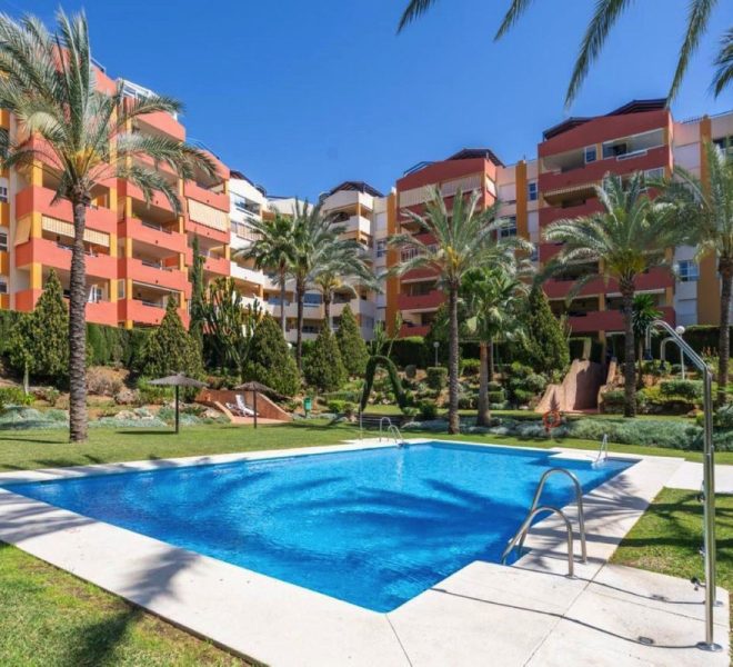 R5306662-Image 1-Middle Floor Apartment - 2 Beds - 105 Built