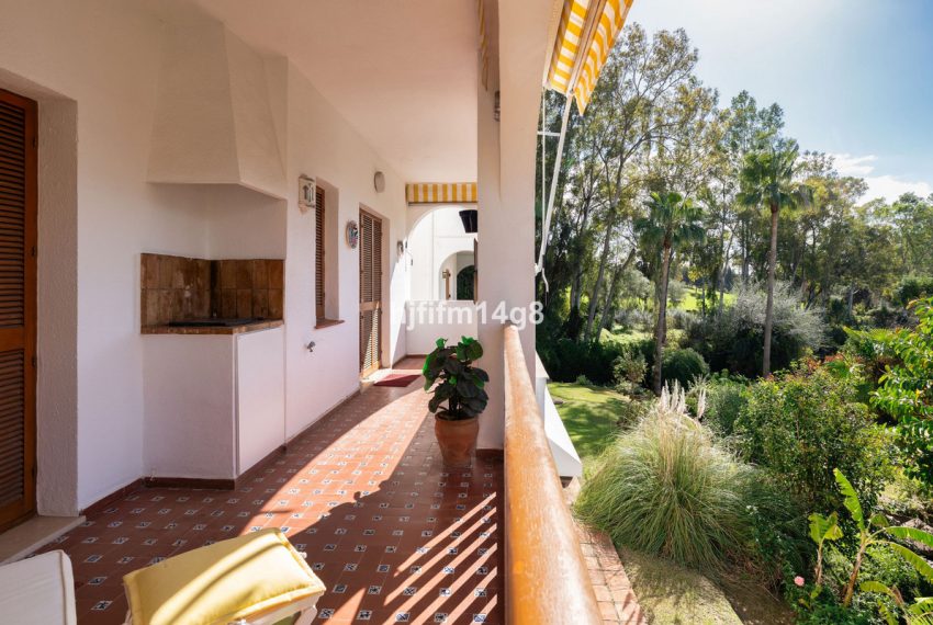 R5307103-Apartment-For-Sale-Nueva-Andalucia-Middle-Floor-Apartment-2-Beds-120-Built-1