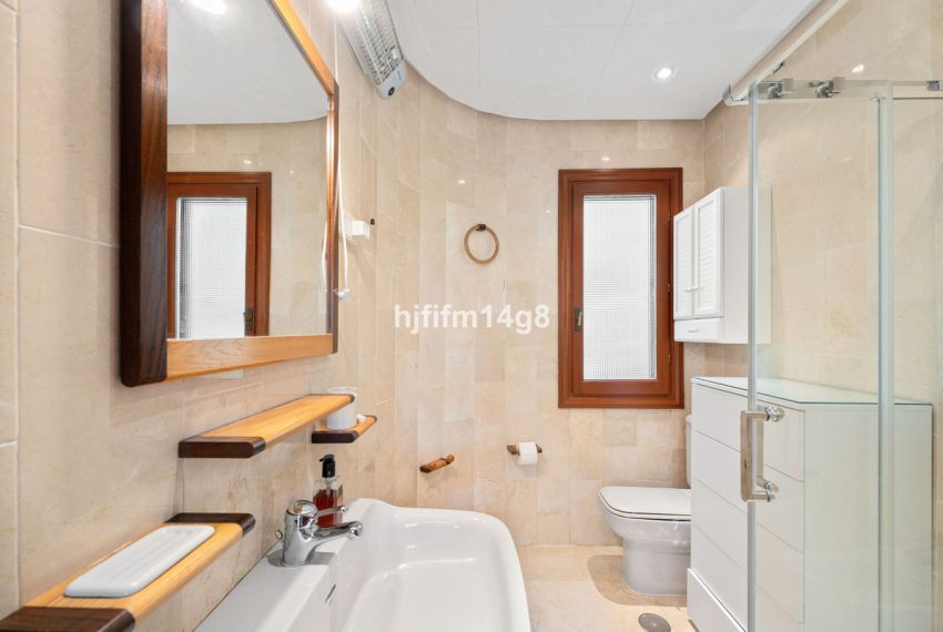 R5307103-Apartment-For-Sale-Nueva-Andalucia-Middle-Floor-Apartment-2-Beds-120-Built-14