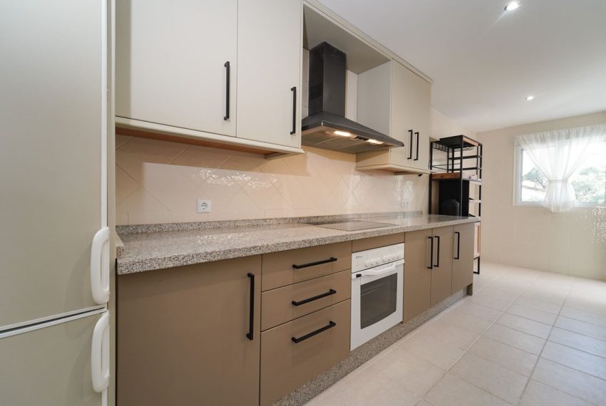 R5308066-Apartment-For-Sale-Elviria-Penthouse-2-Beds-128-Built-12