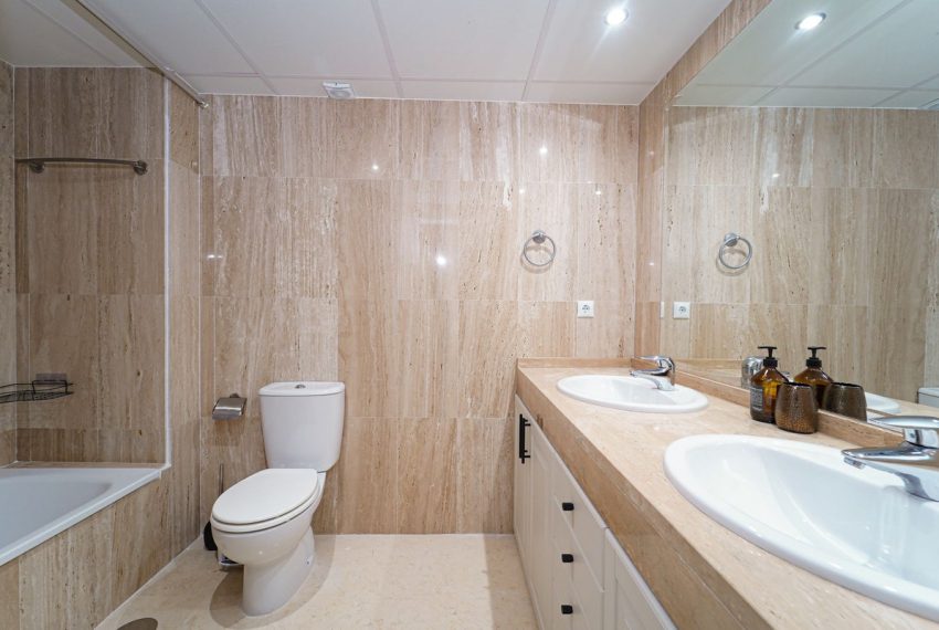 R5308066-Apartment-For-Sale-Elviria-Penthouse-2-Beds-128-Built-8