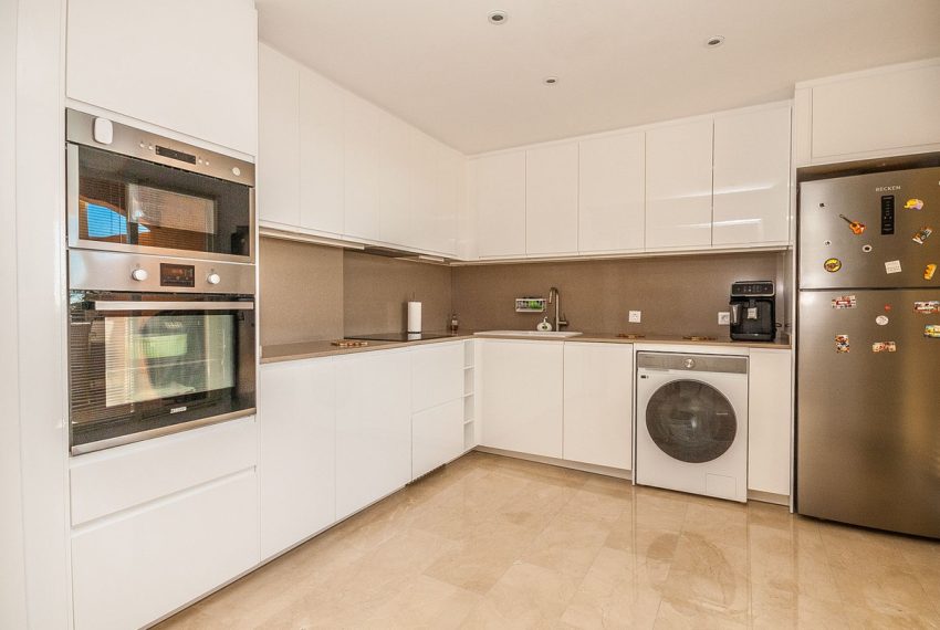 R5308120-Apartment-For-Sale-Elviria-Penthouse-2-Beds-121-Built-9