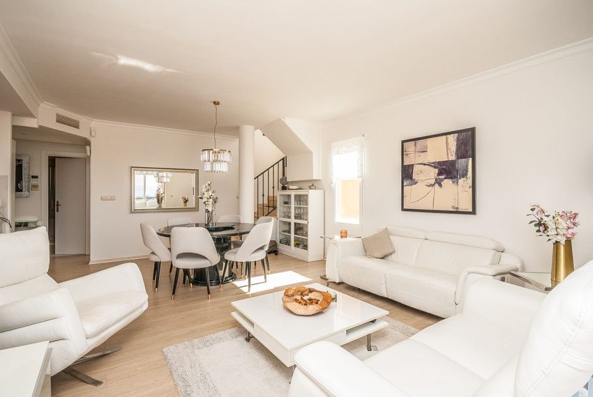 R5308147-Apartment-For-Sale-Elviria-Penthouse-2-Beds-121-Built-14