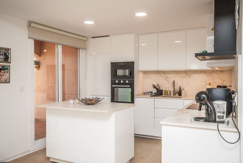 R5308147-Apartment-For-Sale-Elviria-Penthouse-2-Beds-121-Built-2