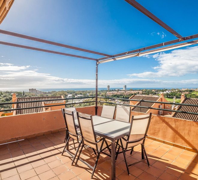 R5308147-Image 1-Penthouse - 2 Beds - 121 Built