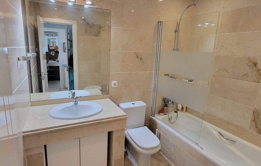 R5308555-Apartment-For-Sale-Puerto-Banus-Middle-Floor-Apartment-2-Beds-120-Built-9