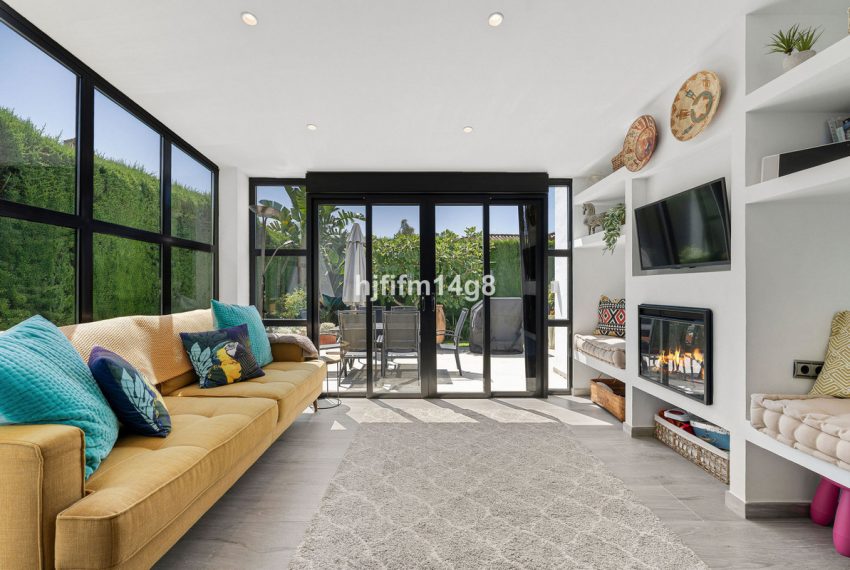 R5310151-House-For-Sale-Nueva-Andalucia-Detached-Villa-5-Beds-168-Built-8