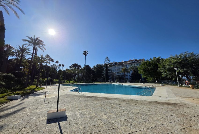 R5310658-Apartment-For-Sale-Marbella-Middle-Floor-Apartment-4-Beds-183-Built-3