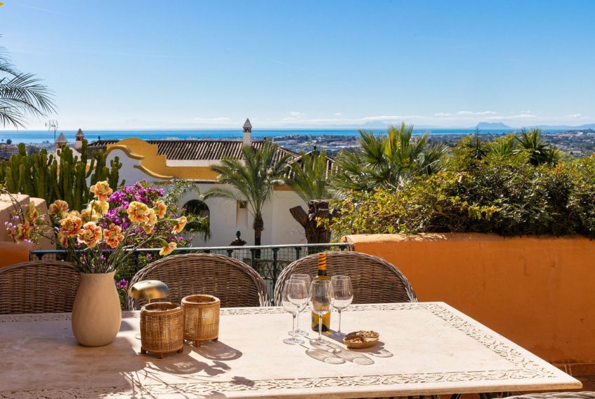 R5310676-Apartment-For-Sale-Nueva-Andalucia-Ground-Floor-Apartment-3-Beds-217-Built