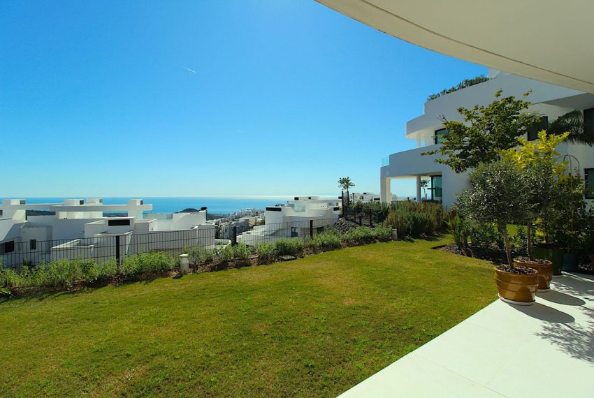 R5311585-Apartment-For-Sale-Marbella-Ground-Floor-Apartment-2-Beds-108-Built-1