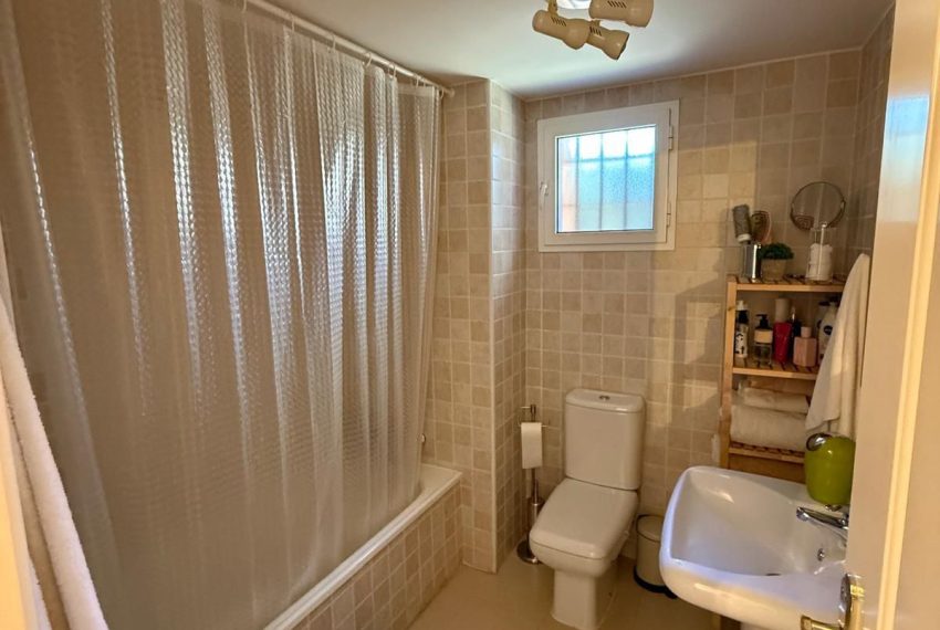 R5314411-Apartment-For-Sale-Marbella-Ground-Floor-Apartment-2-Beds-169-Built-9