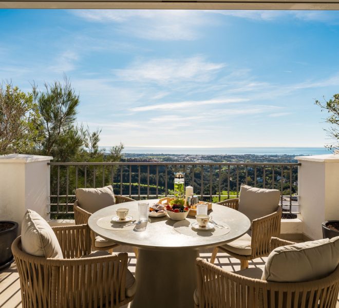 R5314639-Image 1-Middle Floor Apartment - 3 Beds - 164 Built