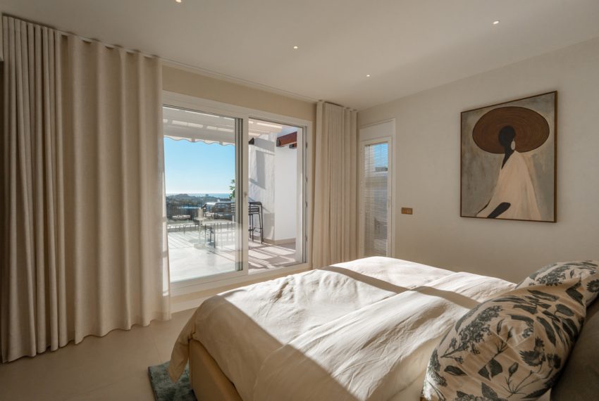 R5314678-Apartment-For-Sale-Benahavis-Penthouse-Duplex-3-Beds-247-Built-3