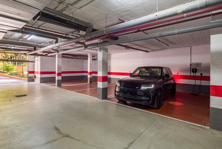 R5315089-Apartment-For-Sale-Nueva-Andalucia-Ground-Floor-Apartment-4-Beds-240-Built-15