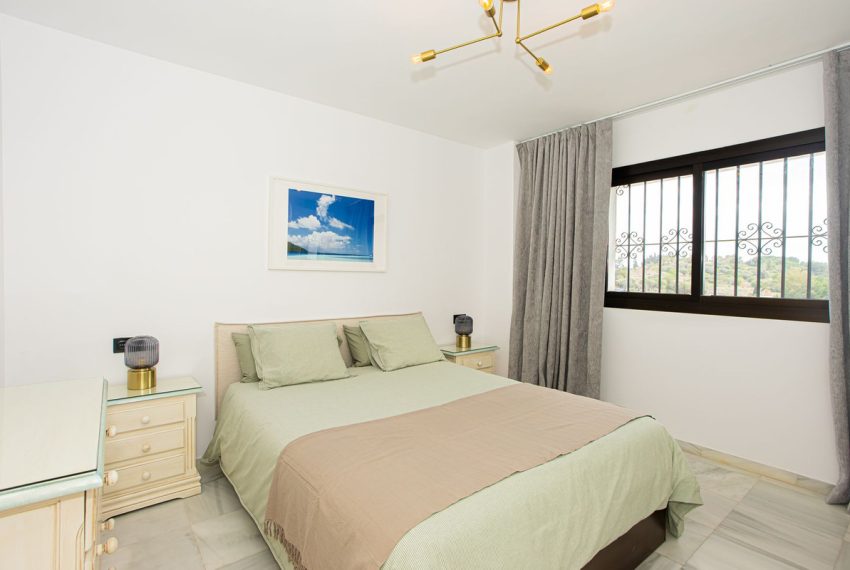 R5315749-Apartment-For-Sale-The-Golden-Mile-Penthouse-Duplex-2-Beds-100-Built-13