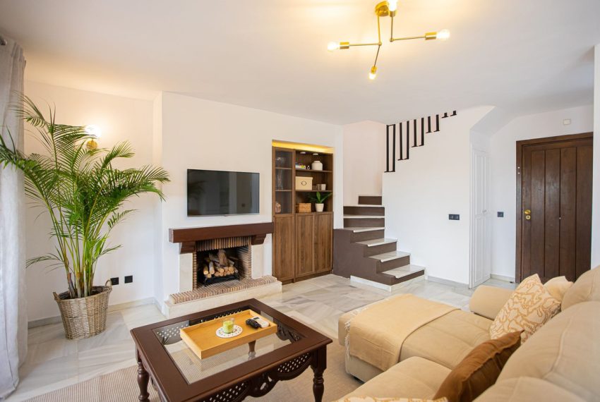 R5315749-Apartment-For-Sale-The-Golden-Mile-Penthouse-Duplex-2-Beds-100-Built-3