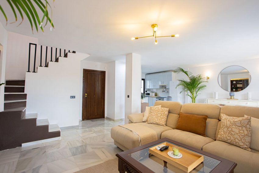 R5315749-Apartment-For-Sale-The-Golden-Mile-Penthouse-Duplex-2-Beds-100-Built-5