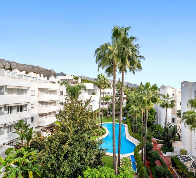 R5315917-Image 1-Top Floor Apartment - 2 Beds - 110 Built