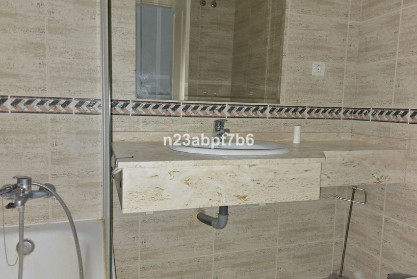 R5315965-Apartment-For-Sale-Nueva-Andalucia-Ground-Floor-Apartment-2-Beds-86-Built-8