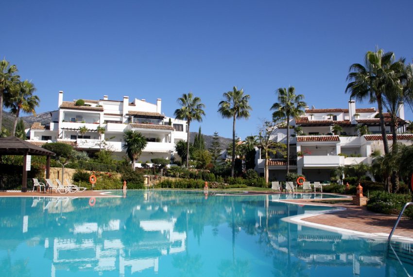 R2806847-Apartment-For-Sale-Sierra-Blanca-Middle-Floor-Apartment-2-Beds-160-Built-3