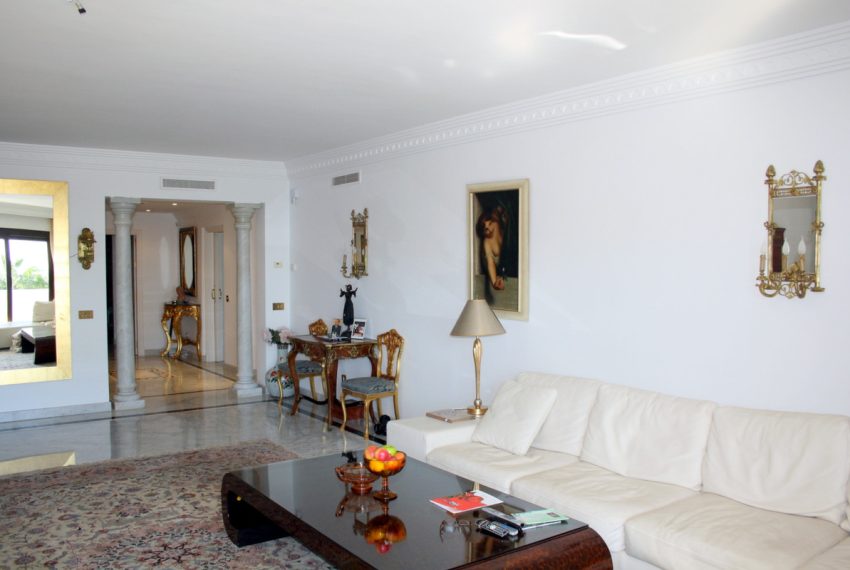 R2806847-Apartment-For-Sale-Sierra-Blanca-Middle-Floor-Apartment-2-Beds-160-Built-4