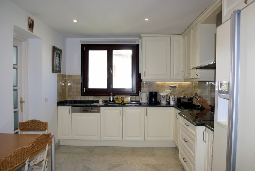 R2806847-Apartment-For-Sale-Sierra-Blanca-Middle-Floor-Apartment-2-Beds-160-Built-6