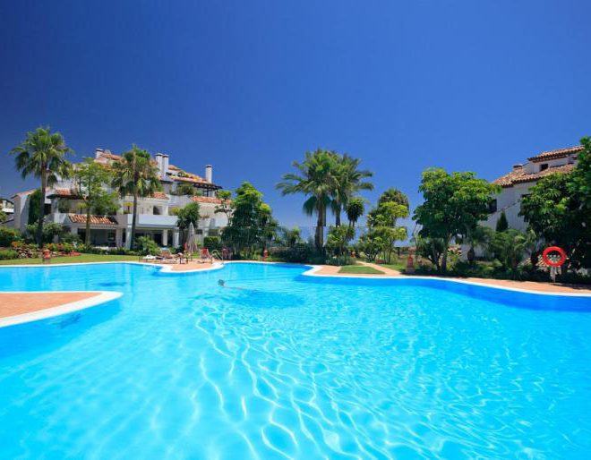 R2806847-Image 1-Middle Floor Apartment - 2 Beds - 160 Built