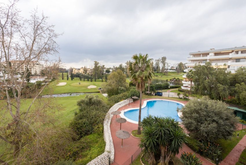 R3765832-Apartment-For-Sale-Guadalmina-Alta-Middle-Floor-Apartment-3-Beds-135-Built