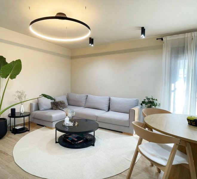 R4357537-Image 1-Middle Floor Apartment - 2 Beds - 98 Built