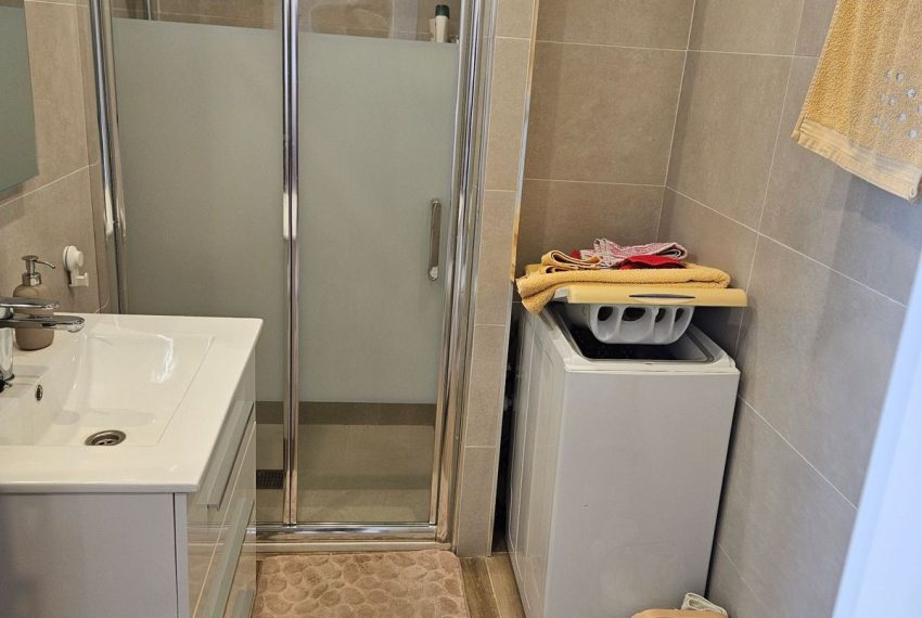 R4933315-Apartment-For-Sale-The-Golden-Mile-Penthouse-1-Beds-40-Built-9