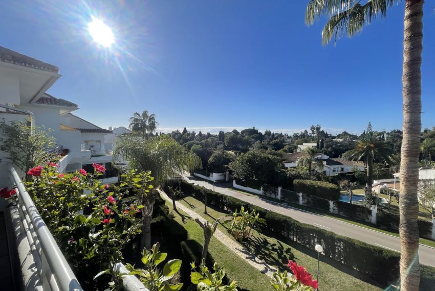 R4944310-Apartment-For-Sale-Guadalmina-Baja-Penthouse-Duplex-4-Beds-219-Built