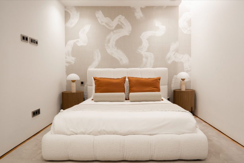 R4973464-Apartment-For-Sale-The-Golden-Mile-Ground-Floor-Apartment-4-Beds-286-Built-16