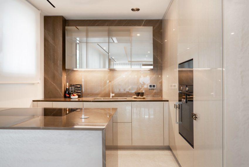 R4975243-Apartment-For-Sale-The-Golden-Mile-Ground-Floor-Apartment-4-Beds-337-Built-10