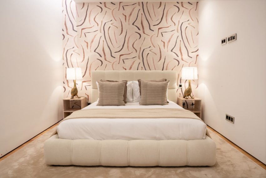 R4975243-Apartment-For-Sale-The-Golden-Mile-Ground-Floor-Apartment-4-Beds-337-Built-13