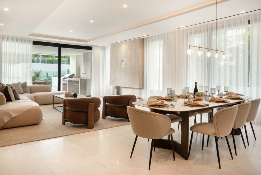 R4975243-Apartment-For-Sale-The-Golden-Mile-Ground-Floor-Apartment-4-Beds-337-Built-6