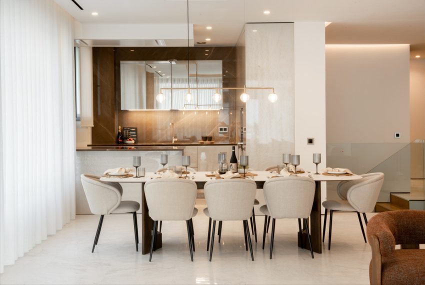 R4975243-Apartment-For-Sale-The-Golden-Mile-Ground-Floor-Apartment-4-Beds-337-Built-8