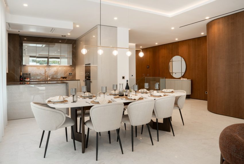 R4975243-Apartment-For-Sale-The-Golden-Mile-Ground-Floor-Apartment-4-Beds-337-Built-9