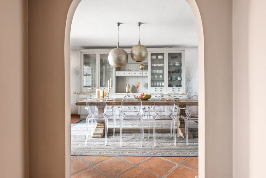 R5010322-House-For-Sale-La-Heredia-Townhouse-5-Beds-308-Built-10