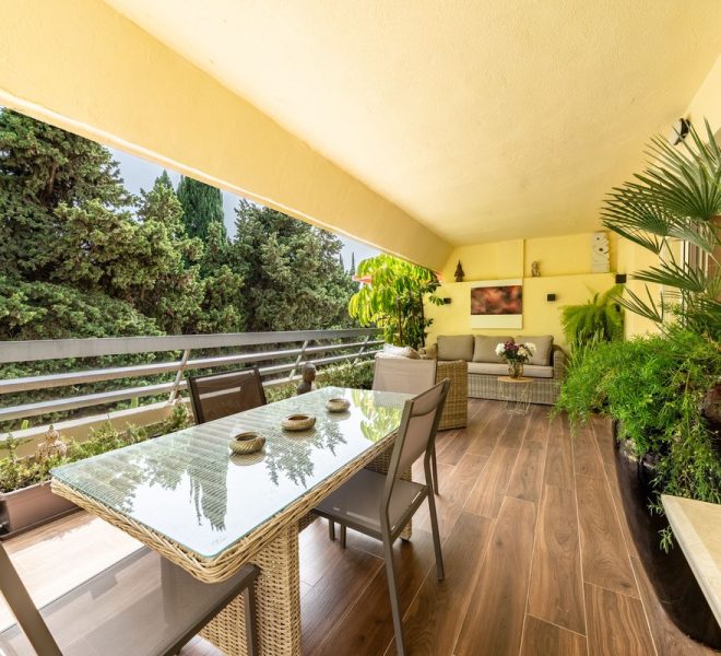 R5135422-Image 1-Middle Floor Apartment - 2 Beds - 130 Built