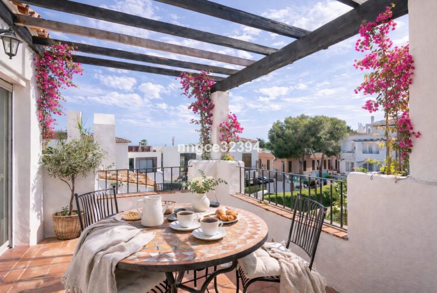 R5173936-Apartment-For-Sale-El-Paraiso-Penthouse-3-Beds-120-Built