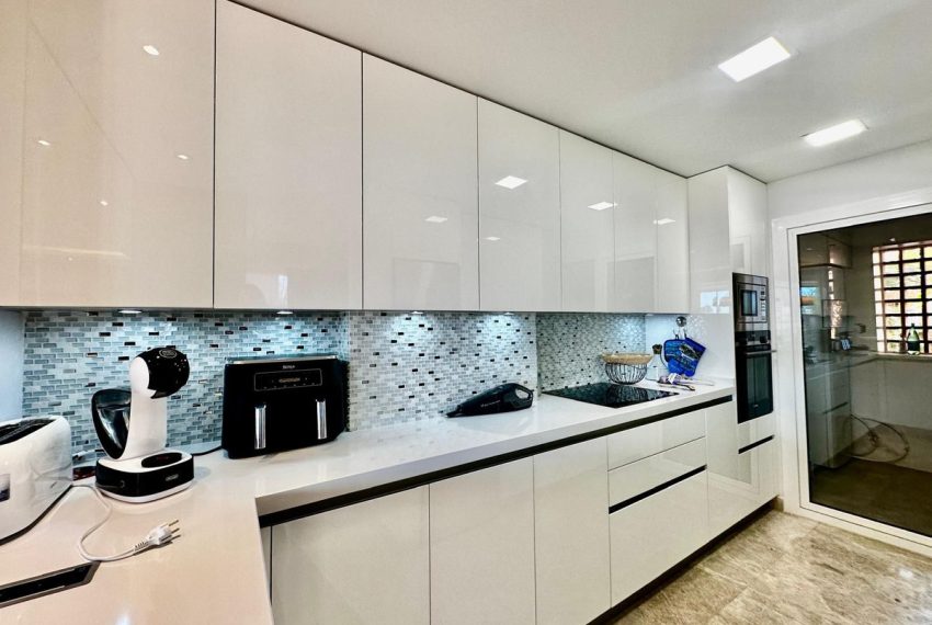 R5199814-Apartment-For-Sale-Nueva-Andalucia-Penthouse-Duplex-3-Beds-170-Built-15