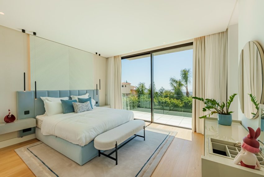 R5217985-House-For-Sale-La-Quinta-Detached-Villa-8-Beds-1451-Built-18