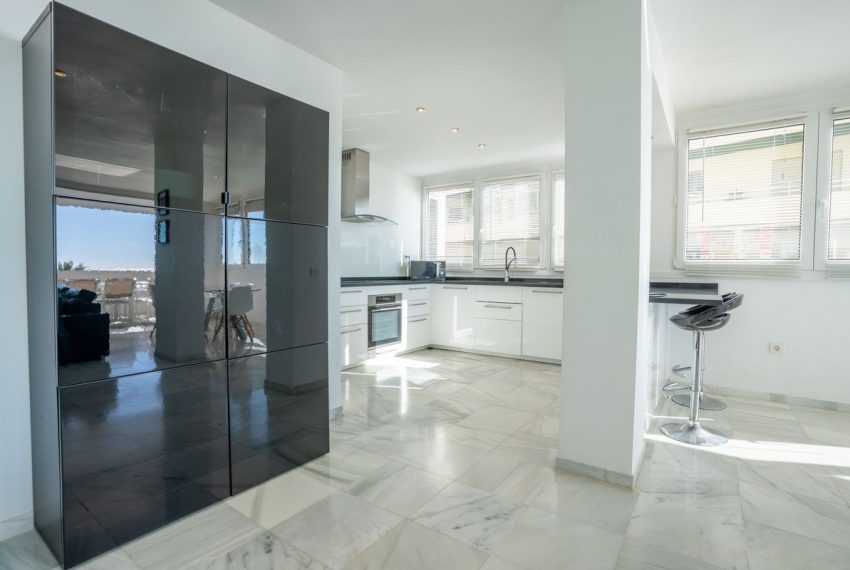 R5220139-Apartment-For-Sale-Marbella-Middle-Floor-Apartment-3-Beds-169-Built-15