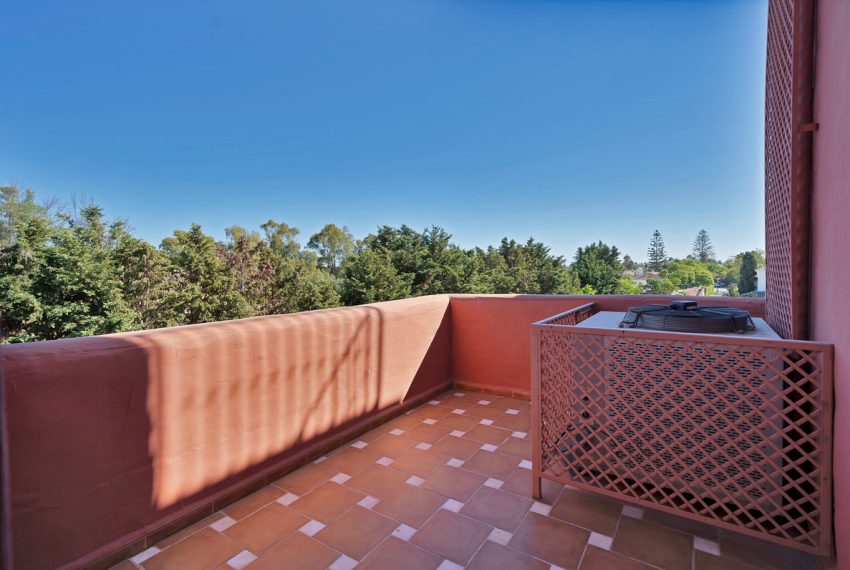 R5220436-Apartment-For-Sale-Guadalmina-Baja-Penthouse-Duplex-5-Beds-650-Built-15