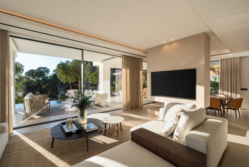 R5236750-House-For-Sale-La-Quinta-Detached-Villa-6-Beds-771-Built-4