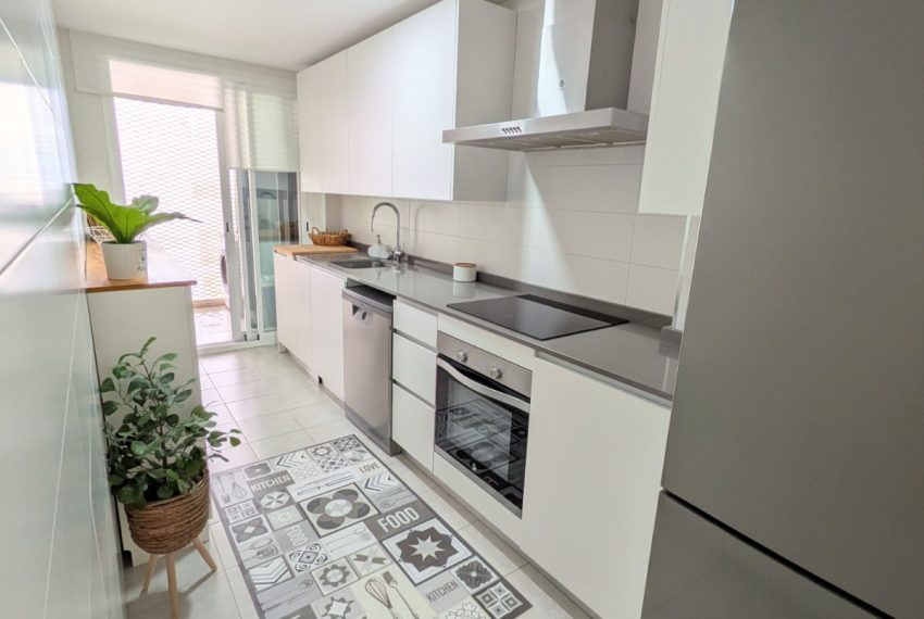 R5242096-Apartment-For-Sale-Estepona-Penthouse-3-Beds-180-Built-3